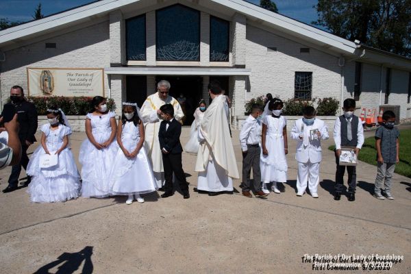 first-communion-setembro-5-2020-3438906434C0-DEAA-5373-E4FC-B1E873663218.jpg